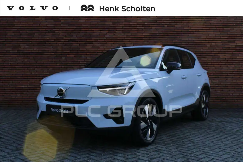 2025 Volvo EX 40