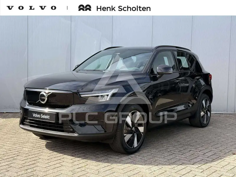 2025 Volvo EX 40