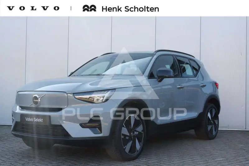2025 Volvo EX 40