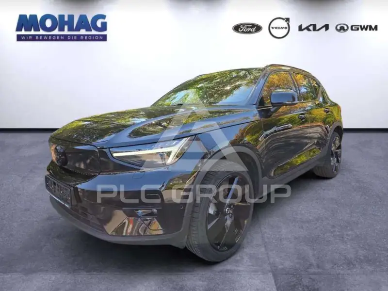 2025 Volvo EX 40
