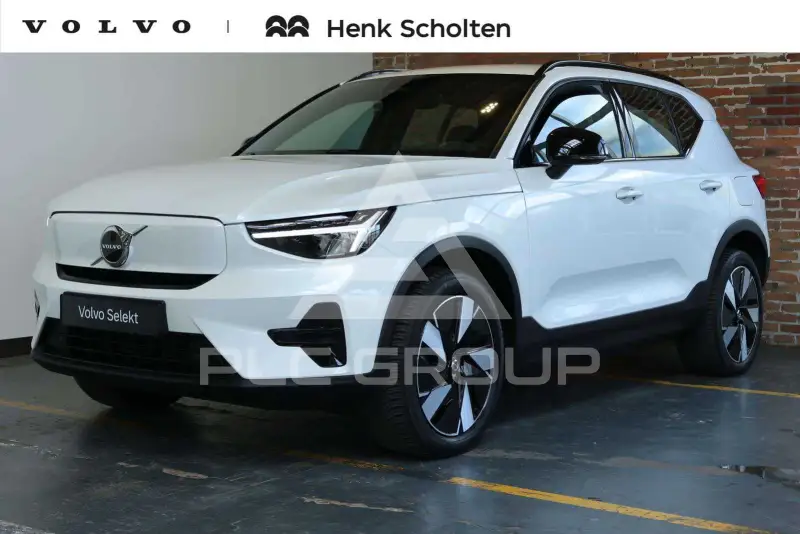 2025 Volvo EX 40