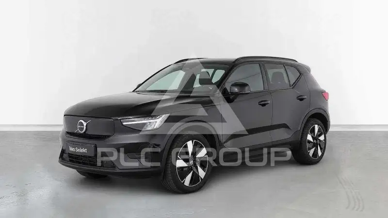 2025 Volvo EX 40