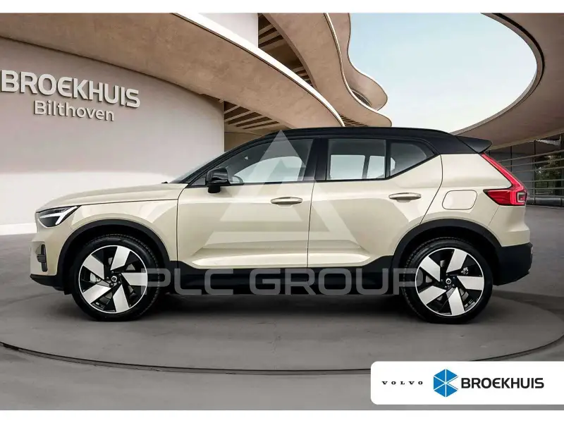 2025 Volvo EX 40