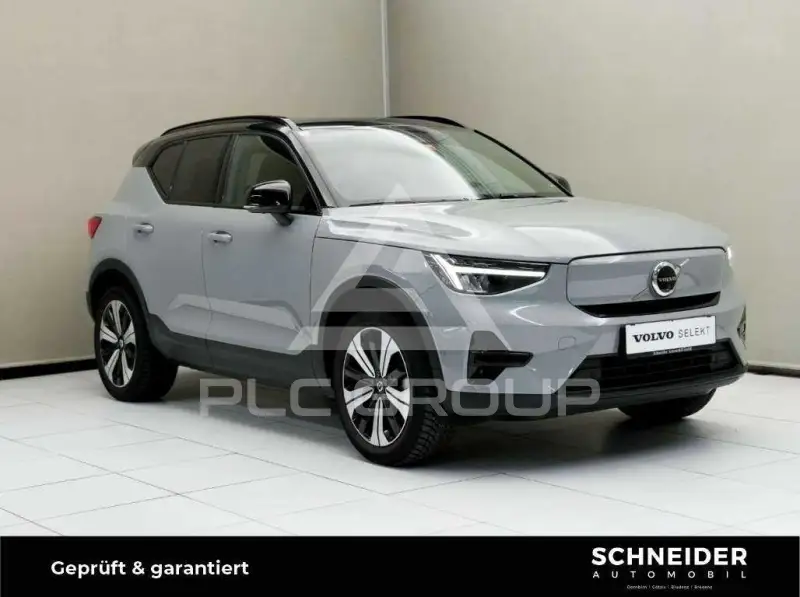 2025 Volvo EX 40