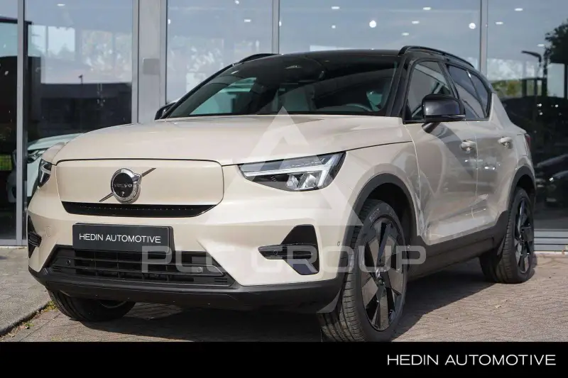 2025 Volvo EX 40