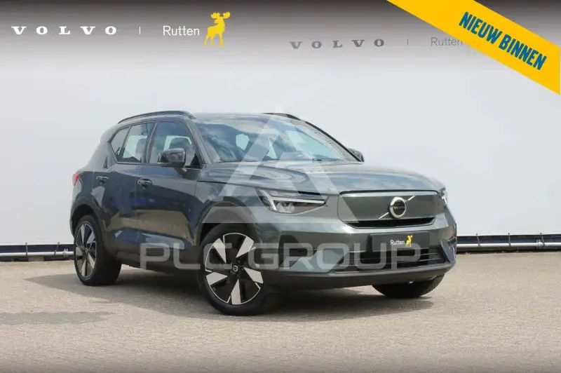 2025 Volvo EX 40