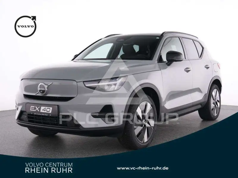 2025 Volvo EX 40