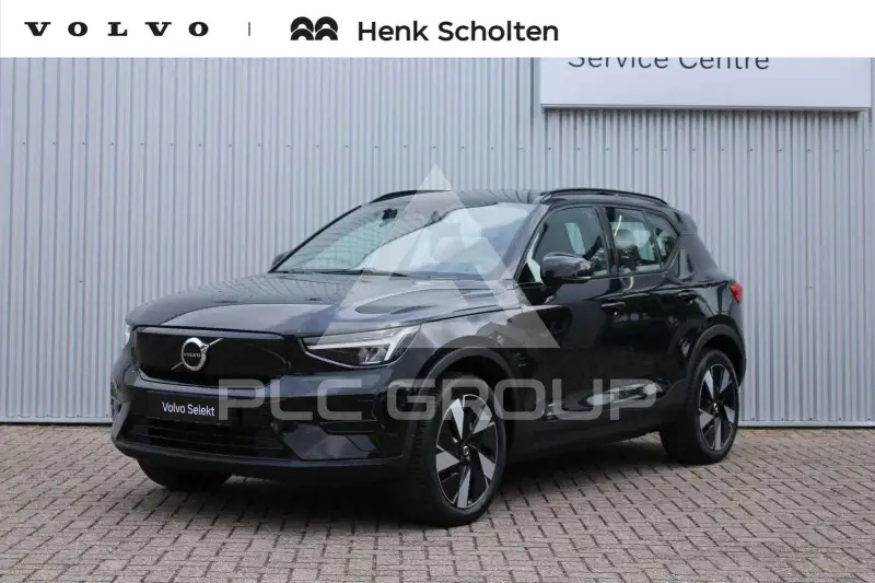 2025 Volvo EX 40