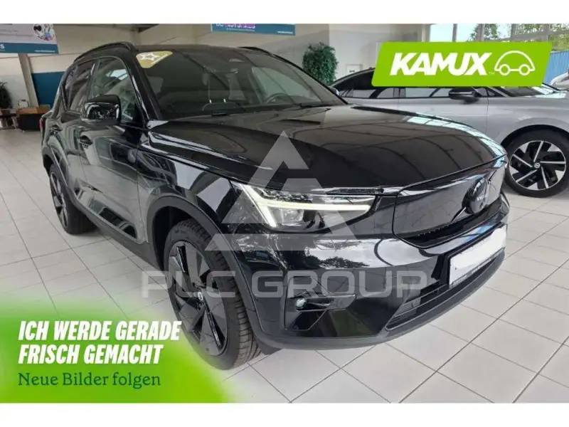 2025 Volvo EX 40