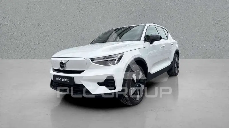 2025 Volvo EX 40