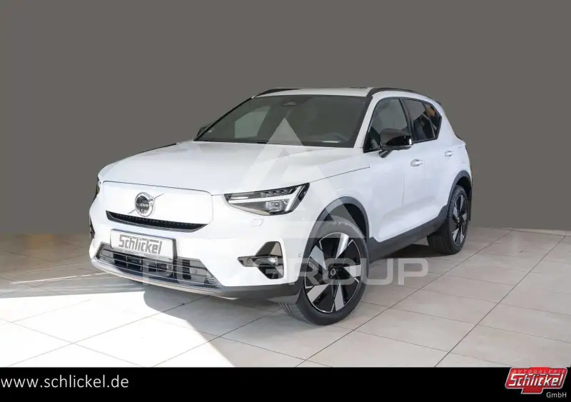 2025 Volvo EX 40