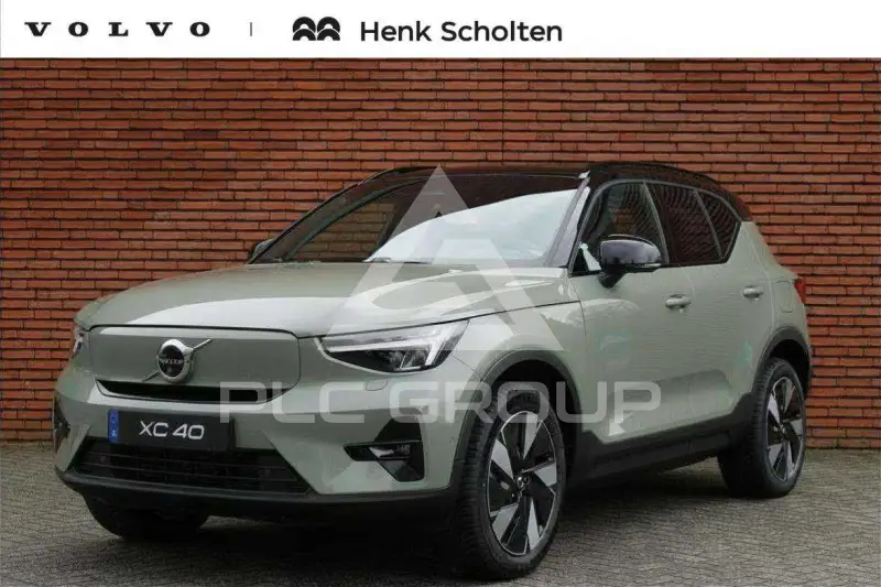 2025 Volvo EX 40