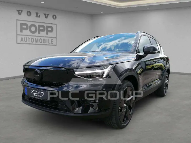 2025 Volvo EX 40