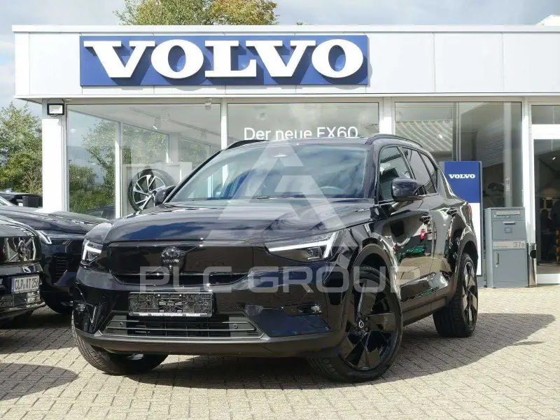 2025 Volvo EX 40