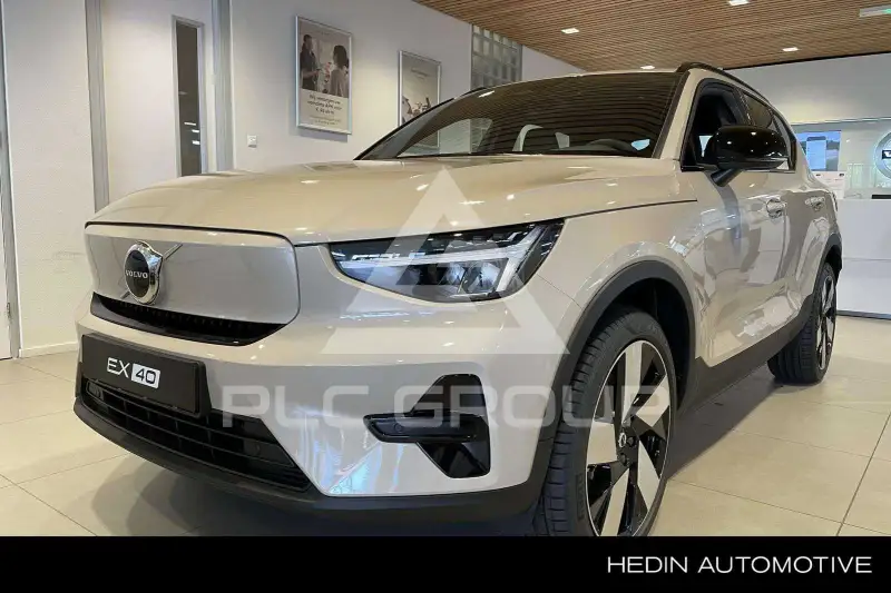 2025 Volvo EX 40