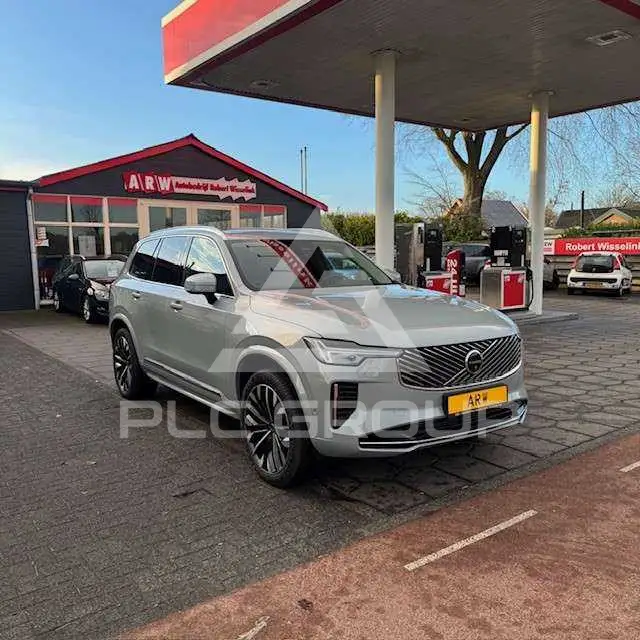 2025 Volvo XC90