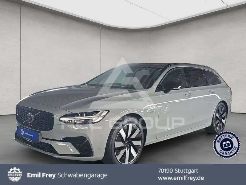 2025 Volvo V90