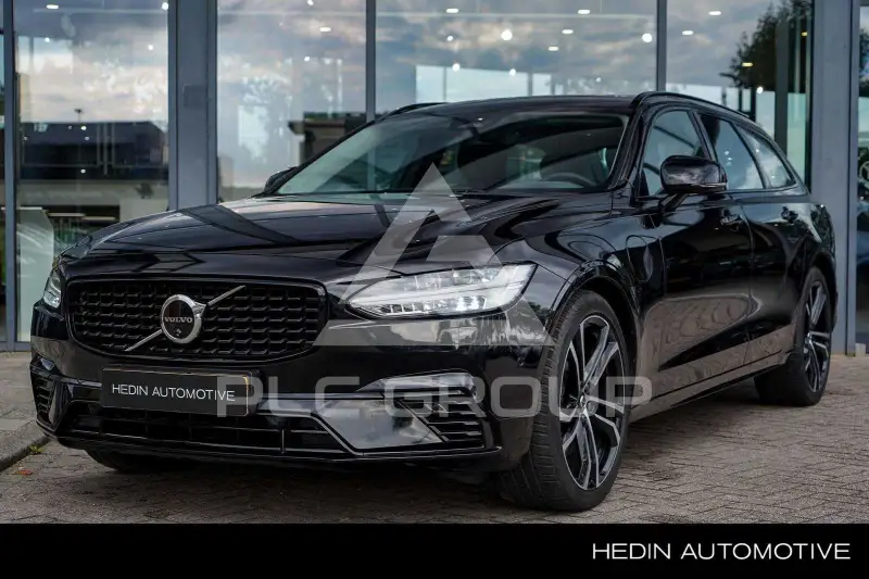 2025 Volvo V90