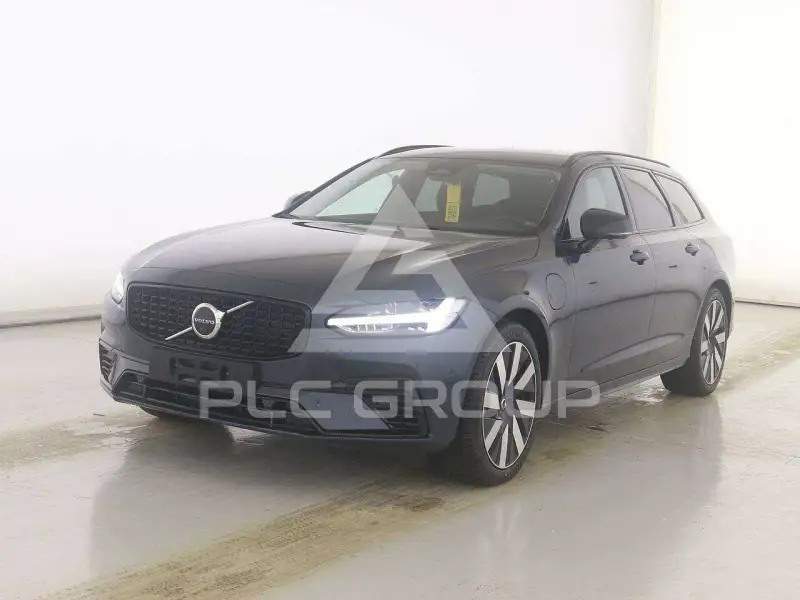 2025 Volvo V90