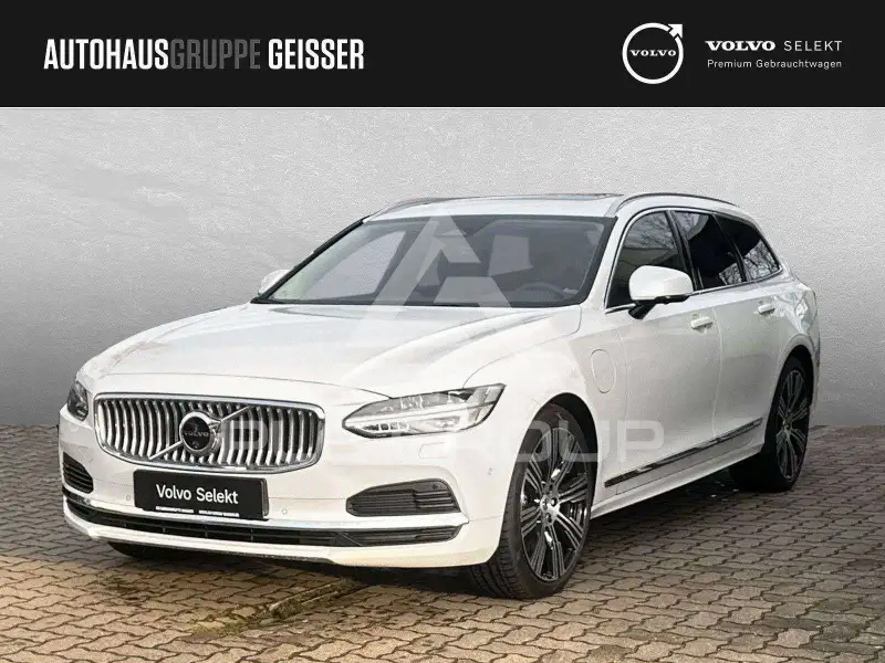 2025 Volvo V90