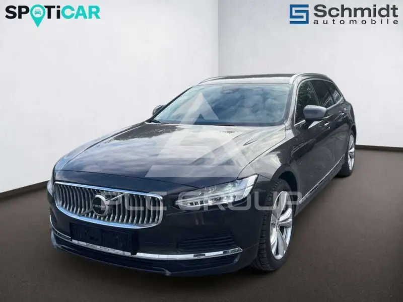 2025 Volvo V90