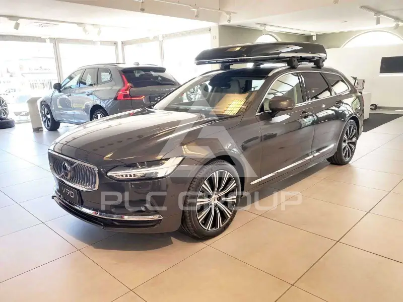 2025 Volvo V90