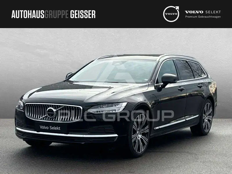 2025 Volvo V90