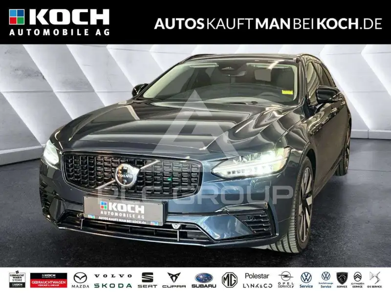 2025 Volvo V90