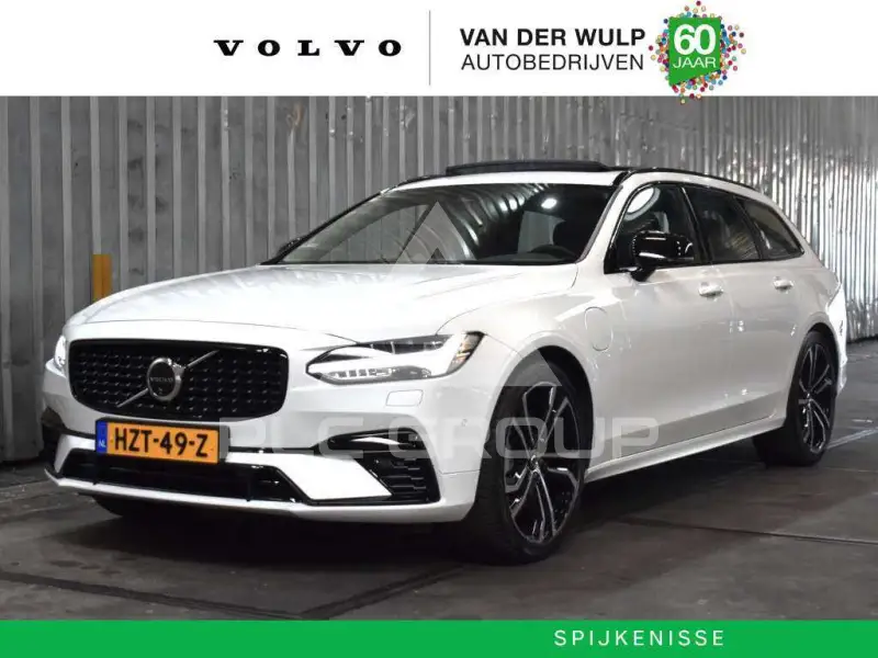 2025 Volvo V90