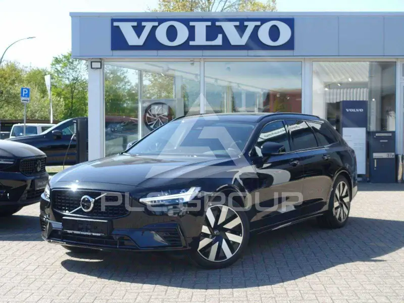 2025 Volvo V90