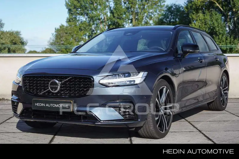 2025 Volvo V90