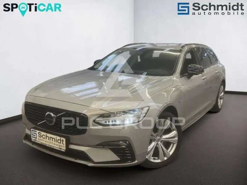 2025 Volvo V90