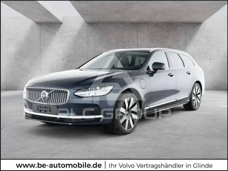 2025 Volvo V90