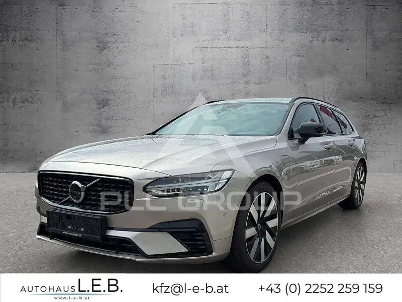 2025 Volvo V90