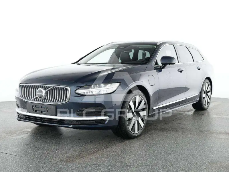 2025 Volvo V90