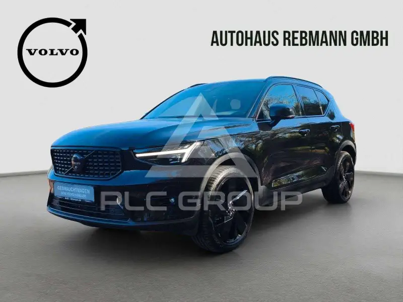 2025 Volvo XC40