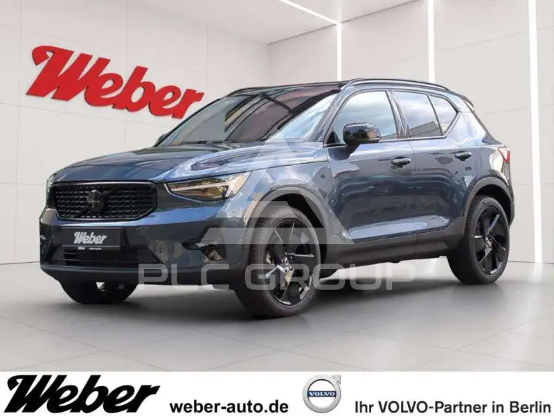 2025 Volvo XC40