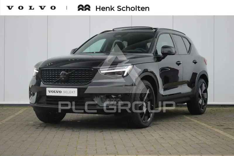 2025 Volvo XC40