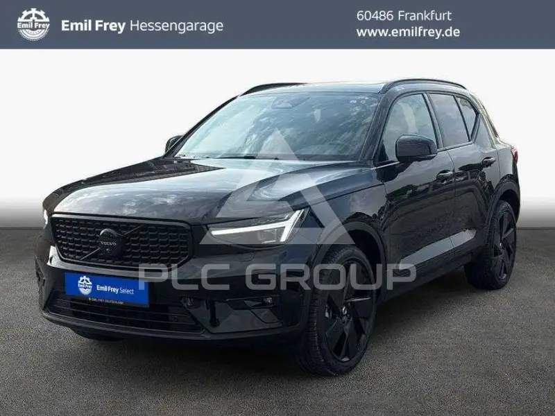 2025 Volvo XC40