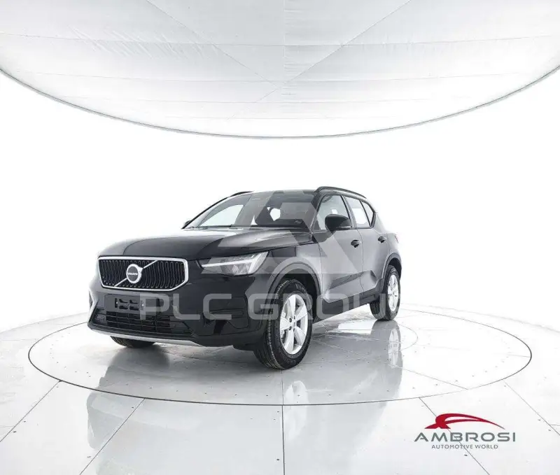 2026 Volvo XC40