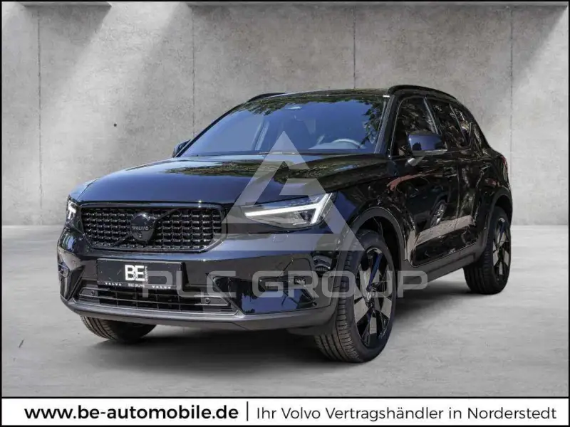 2025 Volvo XC40