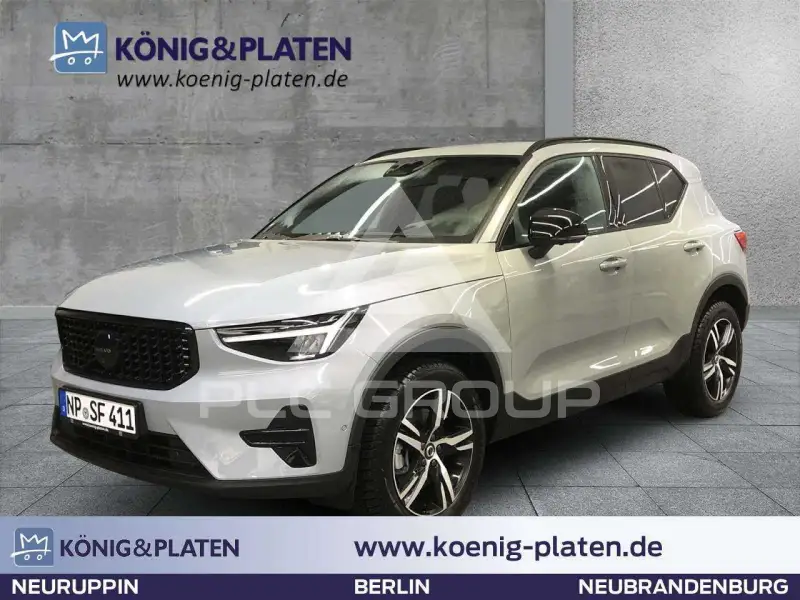 2025 Volvo XC40