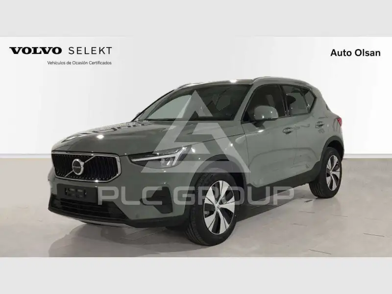 2025 Volvo XC40