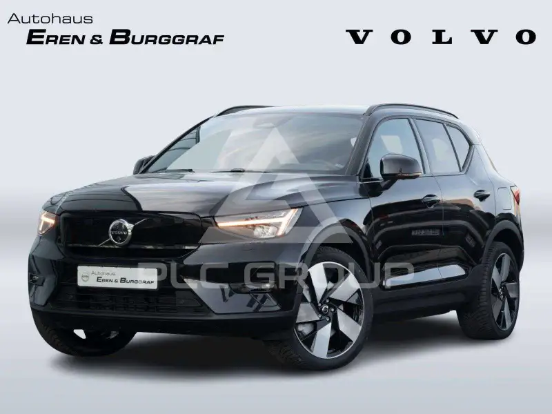 2025 Volvo XC40