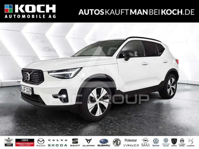 2025 Volvo XC40