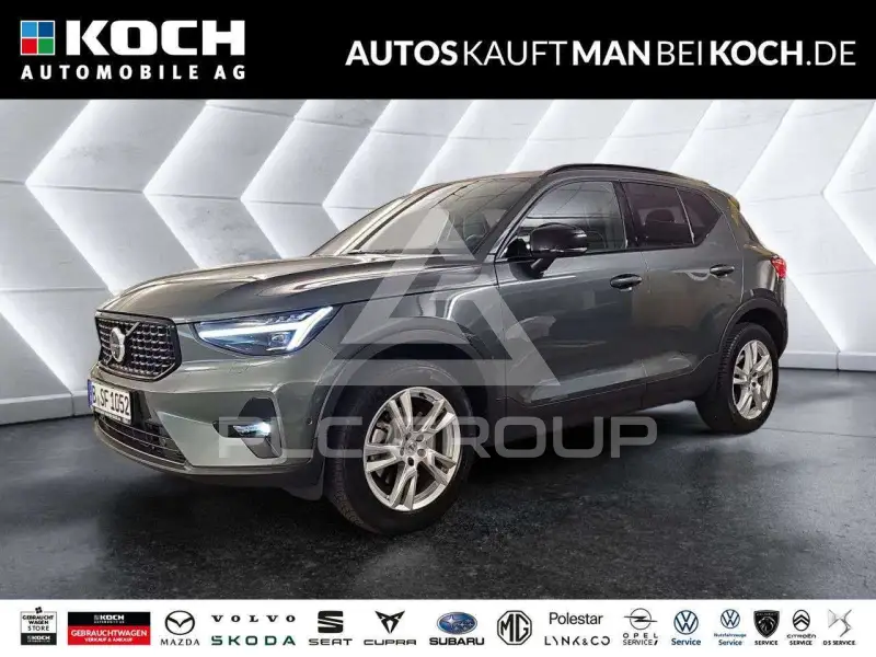 2025 Volvo XC40