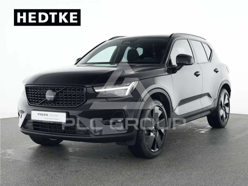 2025 Volvo XC40