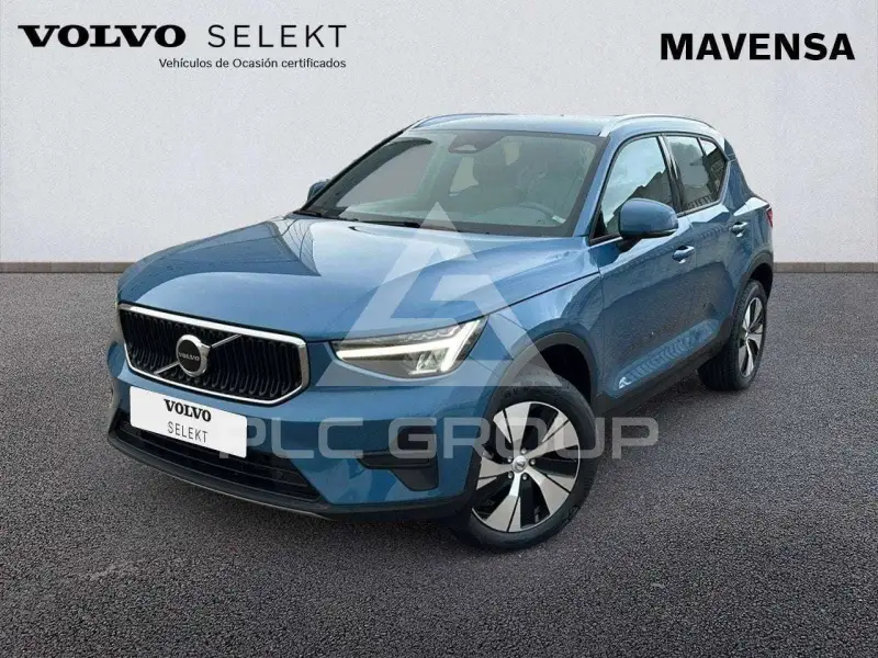 2025 Volvo XC40
