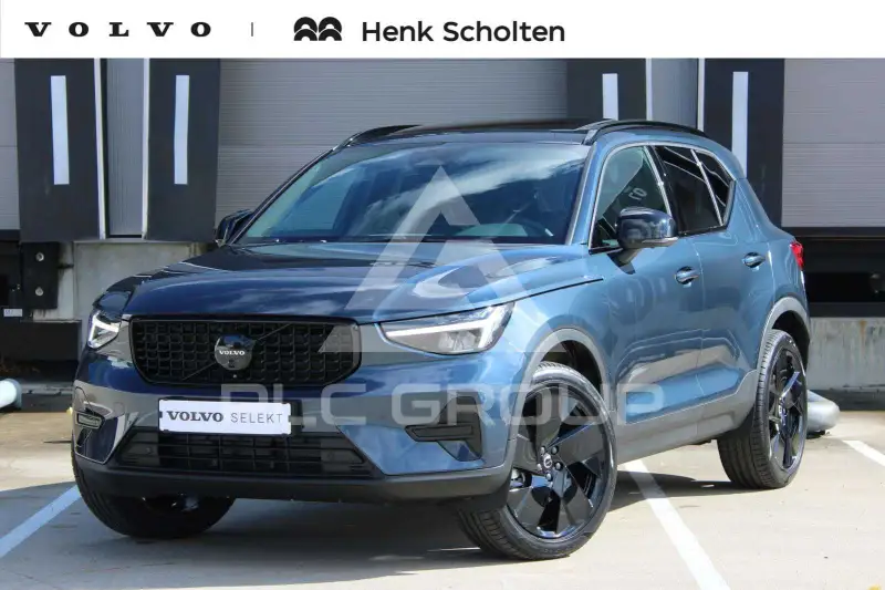 2025 Volvo XC40