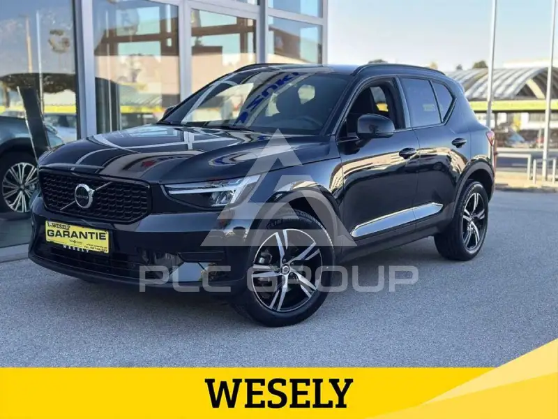2025 Volvo XC40
